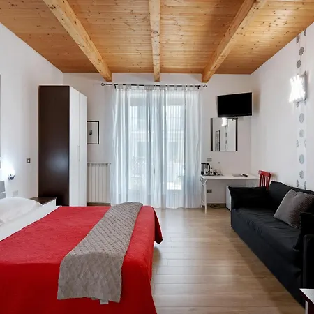 The Main Street Standard Гостевой дом 3*